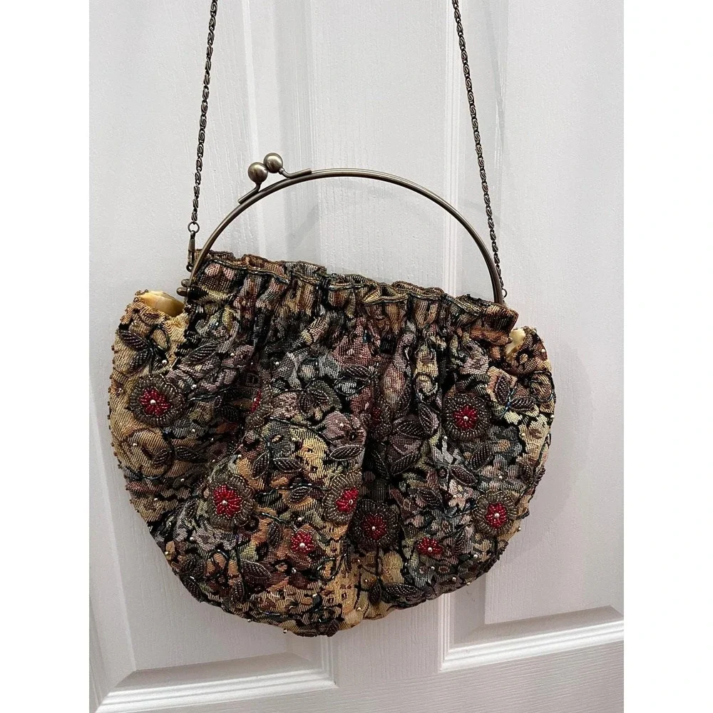Vintage Floral Tapestry Kiss Lock Handbag Gold Beaded Chain Evening Purse OS